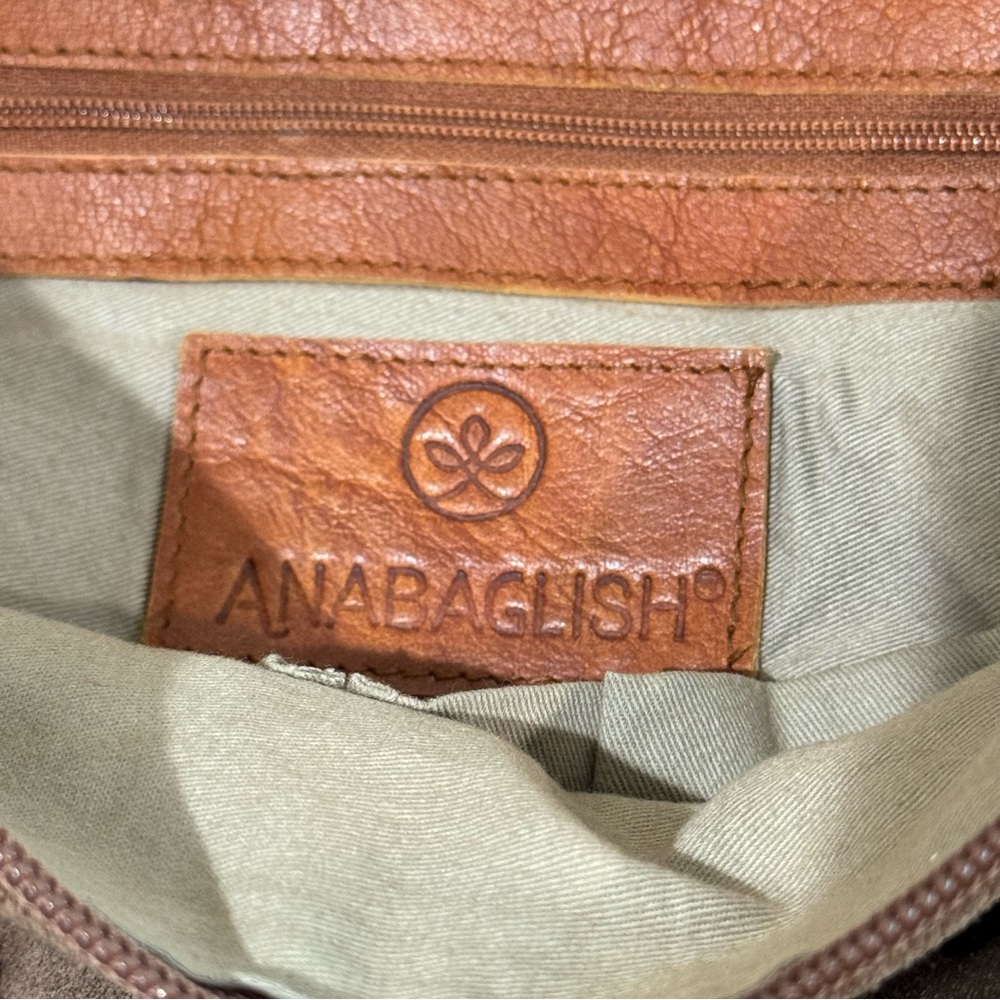Anabaglish Studded Suede Boho Bag - Picture 11 of 12